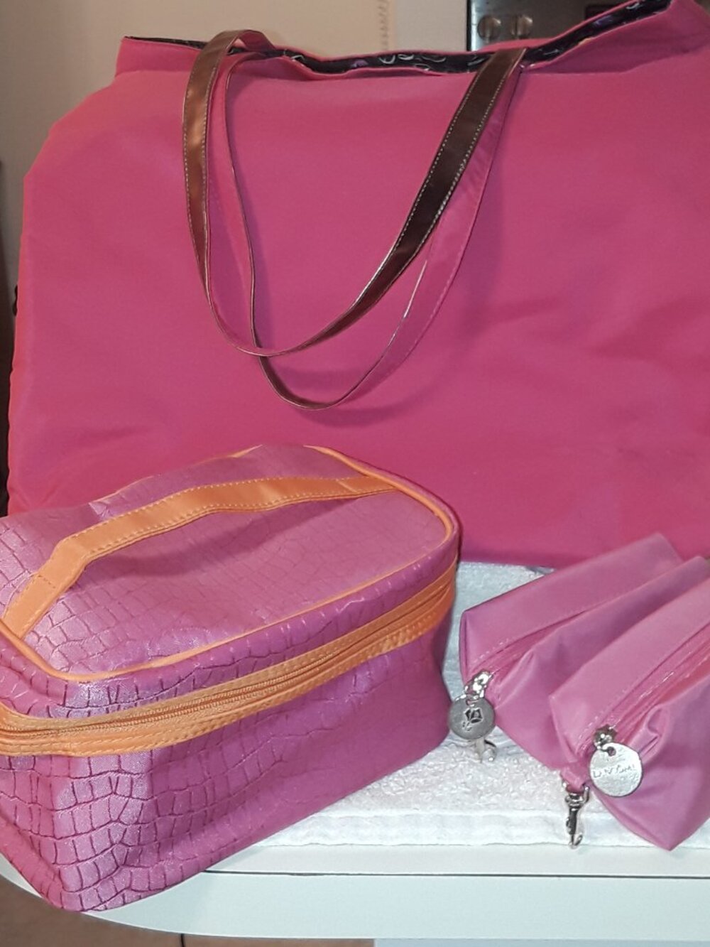 Lancome 4Pc Travel Set: Reversible Tote, Train Case, 2 Cosmetic/Toiletry Pouches